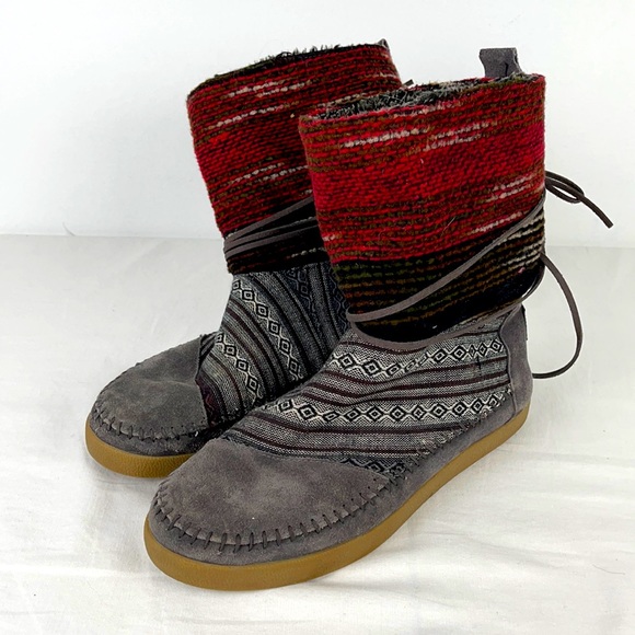 Toms Nepal Grey Suede Boots